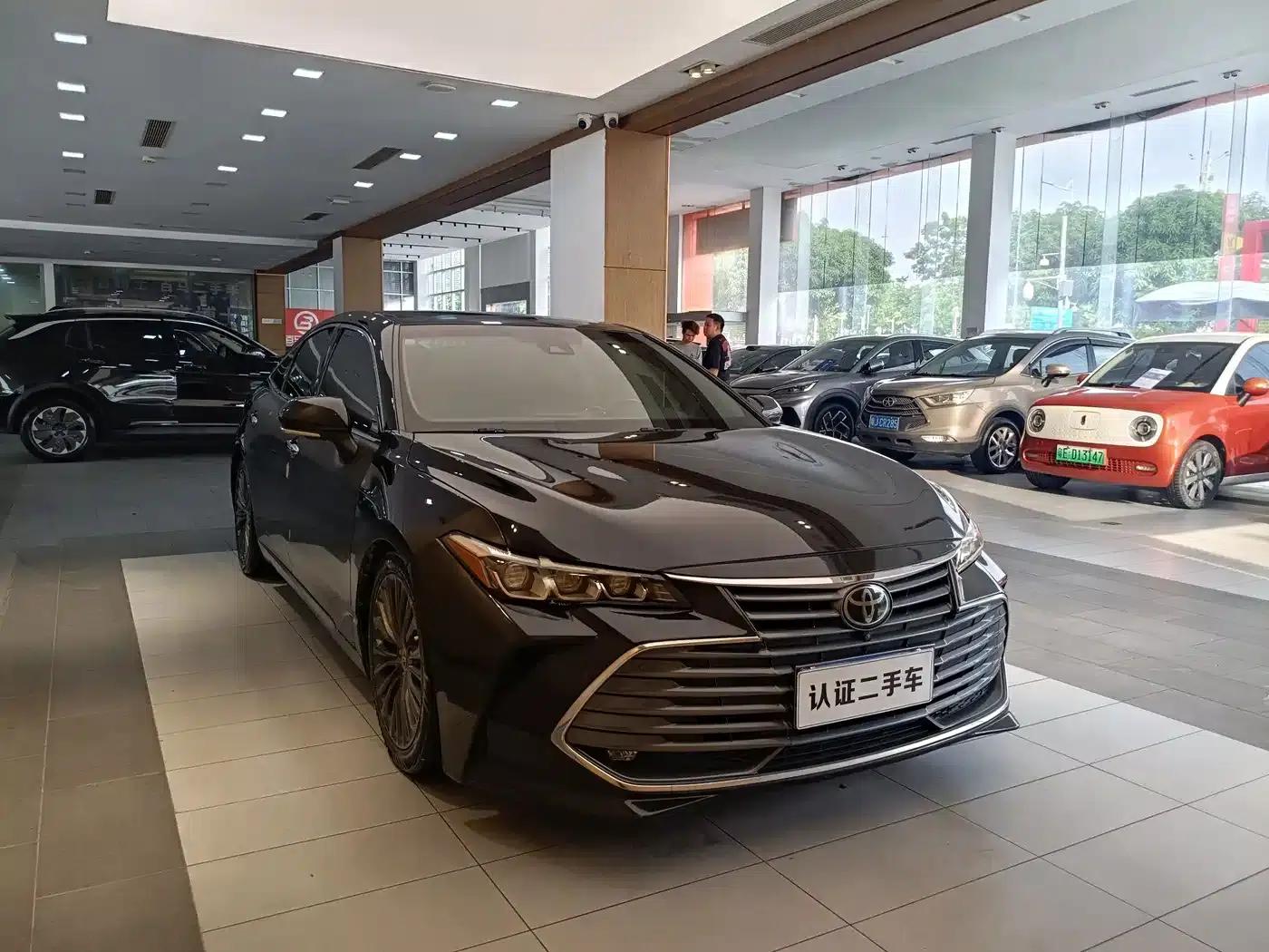 2019 Toyota Avalon 2.5L Touring Premium Edition (National V Emission Standard) — миниатюра 4