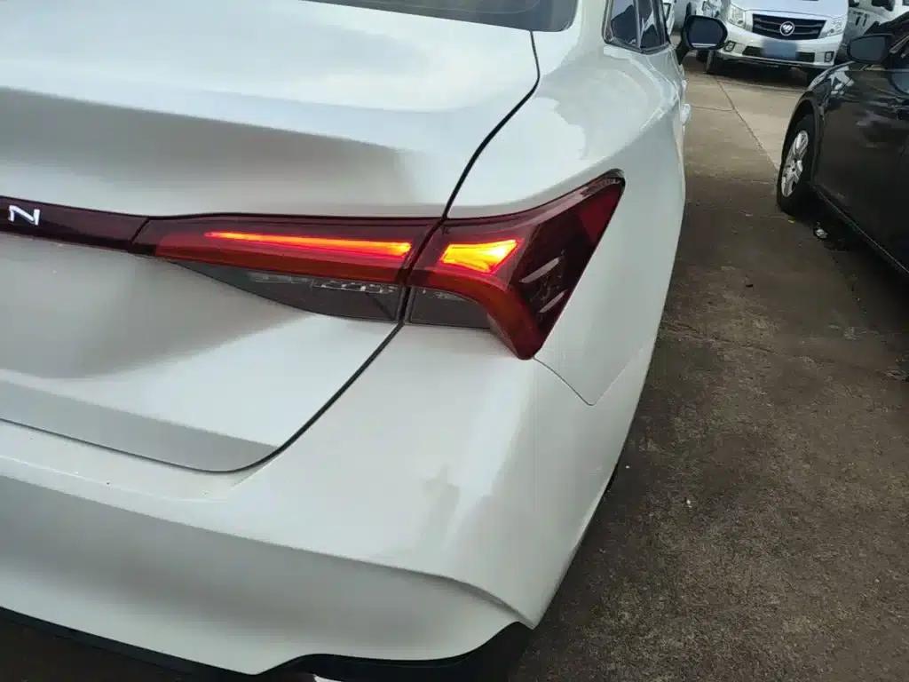 2022 Toyota Avalon 2.0L Entry-level Edition — миниатюра 8