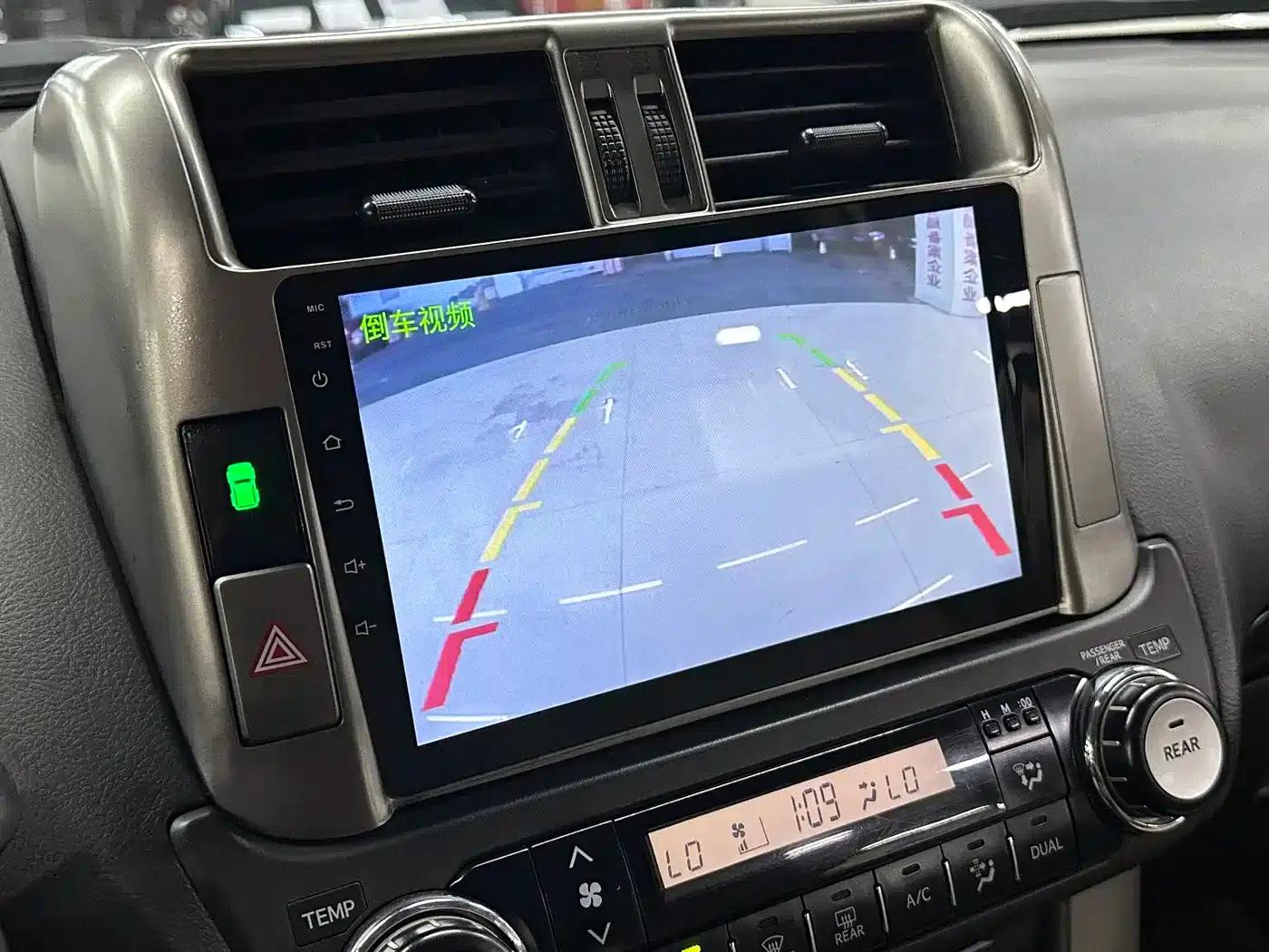 Prado (Imported) 2010 2.7L Automatic Luxury Edition — миниатюра 32