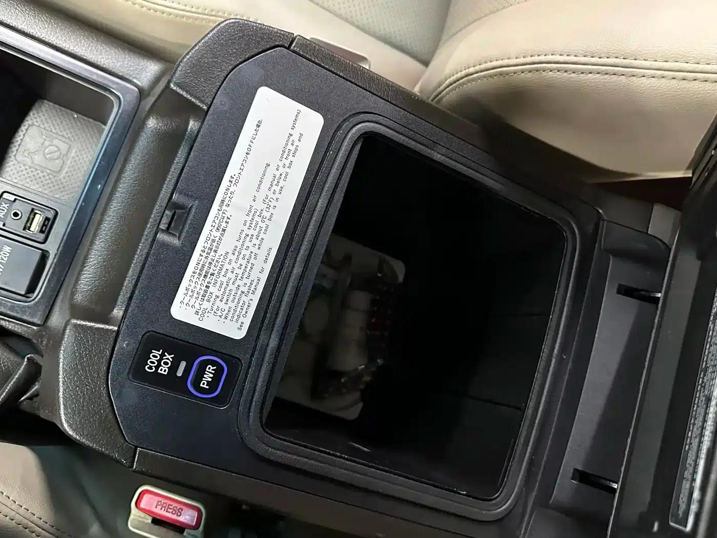 Prado (Imported) 2010 2.7L Automatic Luxury Edition — миниатюра 33
