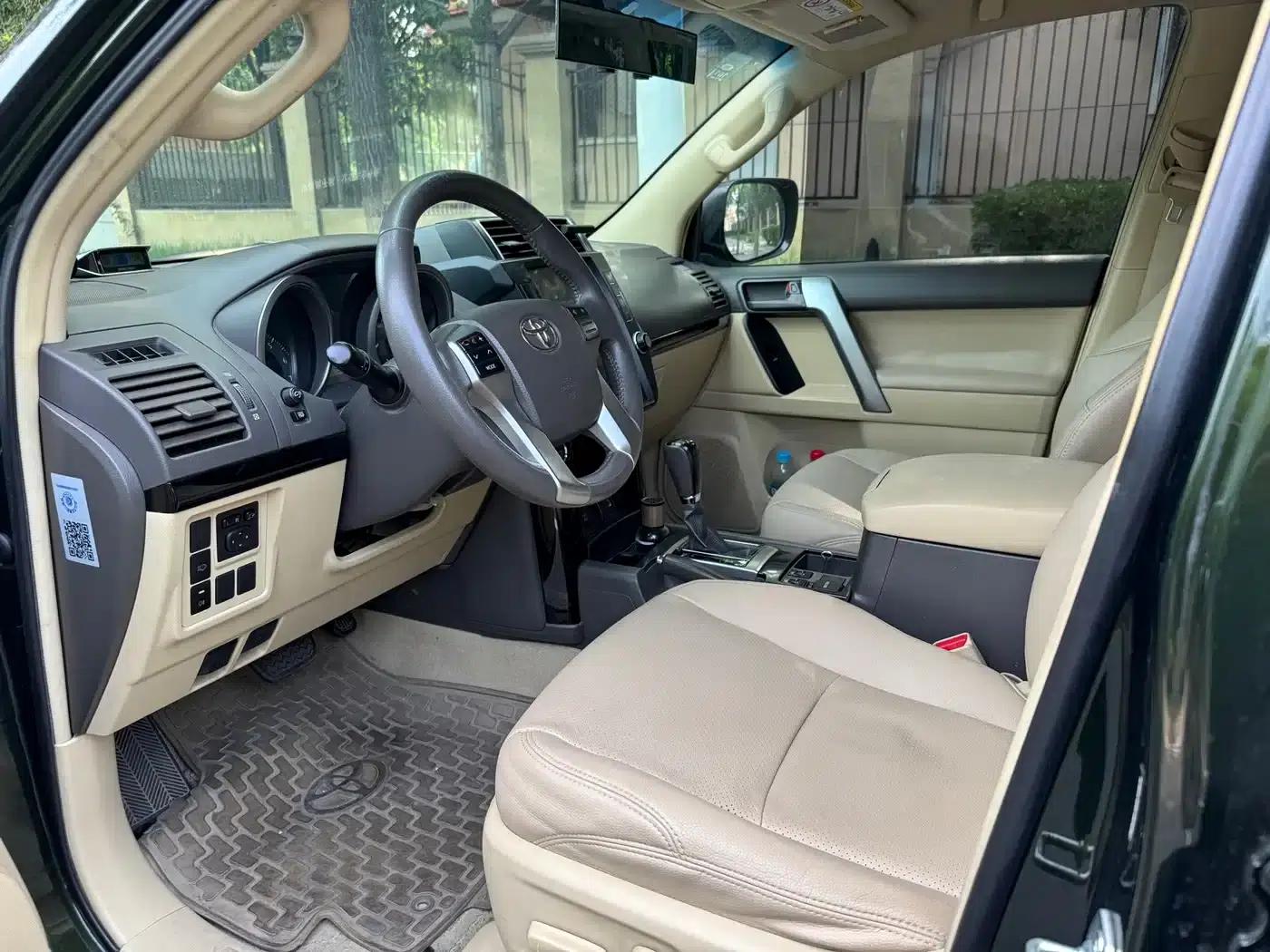 2016 Prado (Imported) 4.0L Automatic — миниатюра 4