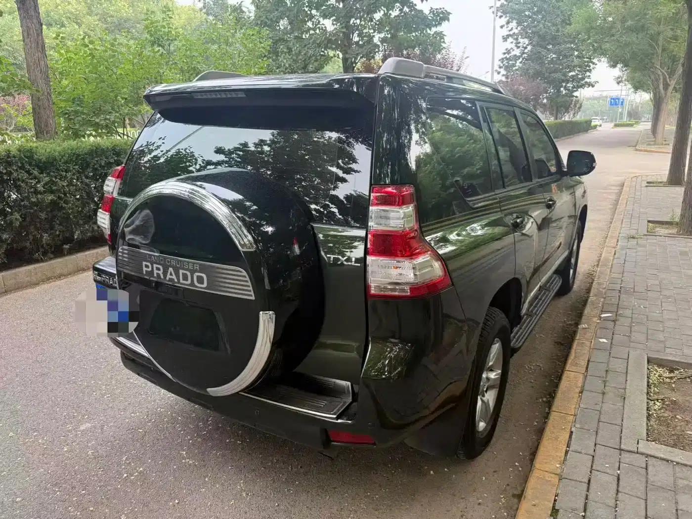 2016 Prado (Imported) 4.0L Automatic — миниатюра 10