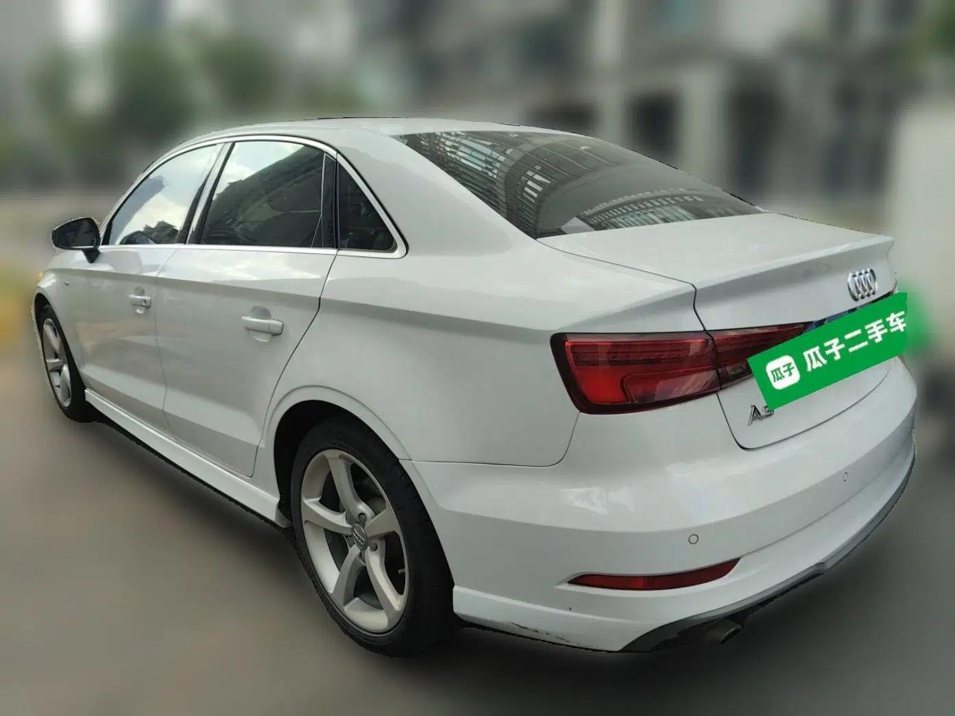 Audi A3 2017 Limousine 35 TFSI Fashion Model — миниатюра 4