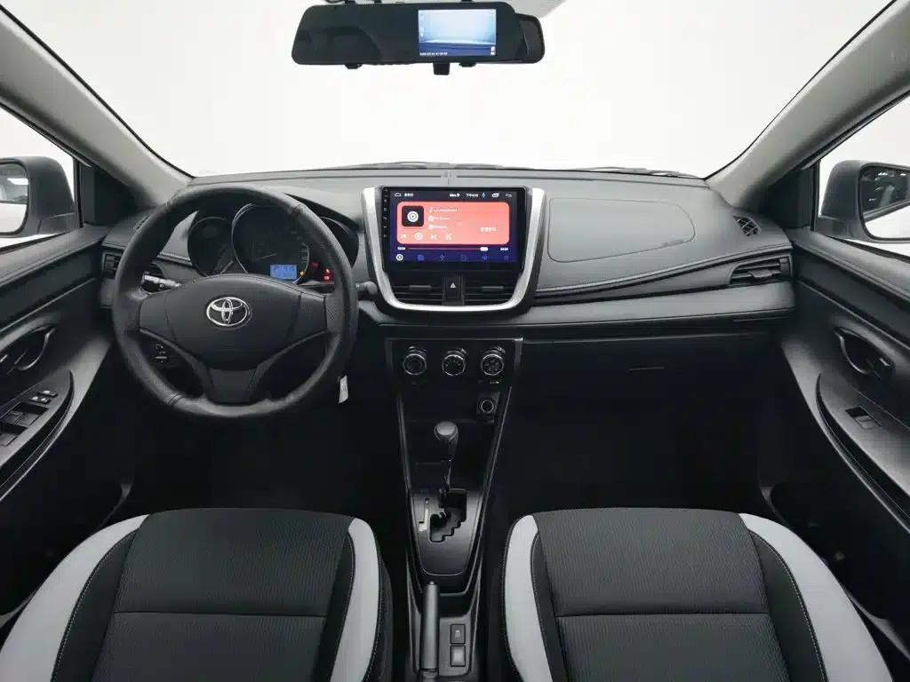 YARiS L 2020 Model YARiS X 1.5L CVT Leading Edition — миниатюра 5