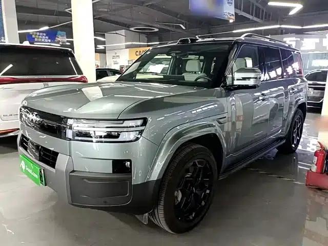 Titanium 7 2025 Model 190KM 4WD Ultra Edition