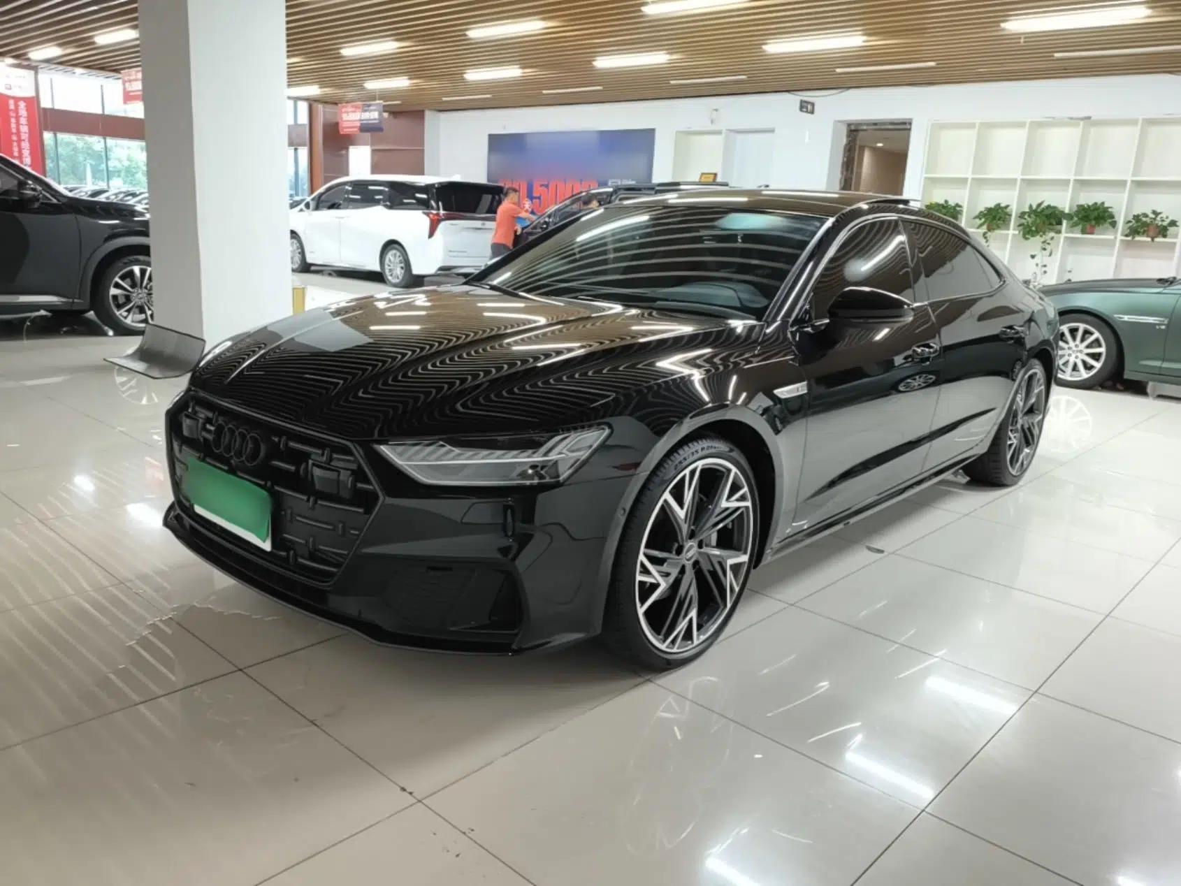 Audi A7L 2024 45 TFSI quattro S-line Black Warrior Edition — миниатюра 1