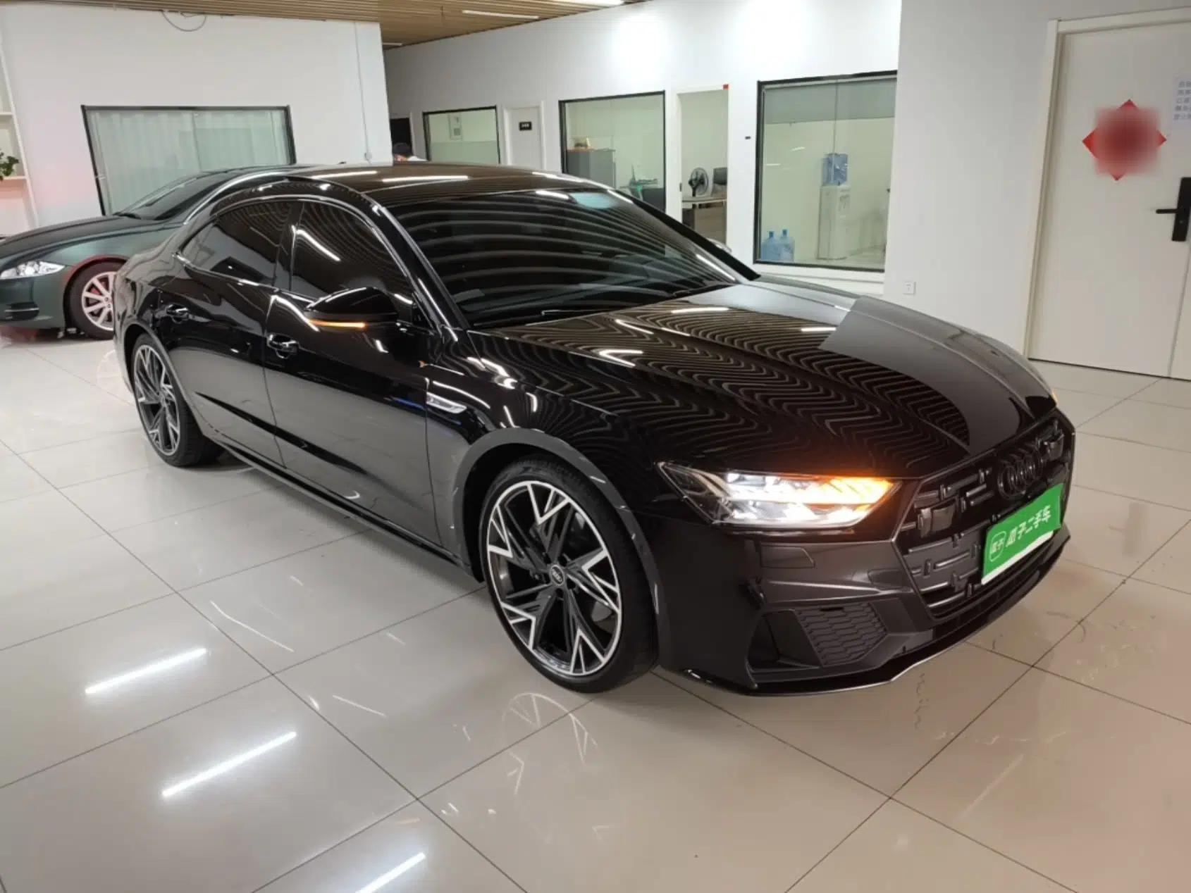 Audi A7L 2024 45 TFSI quattro S-line Black Warrior Edition — миниатюра 3