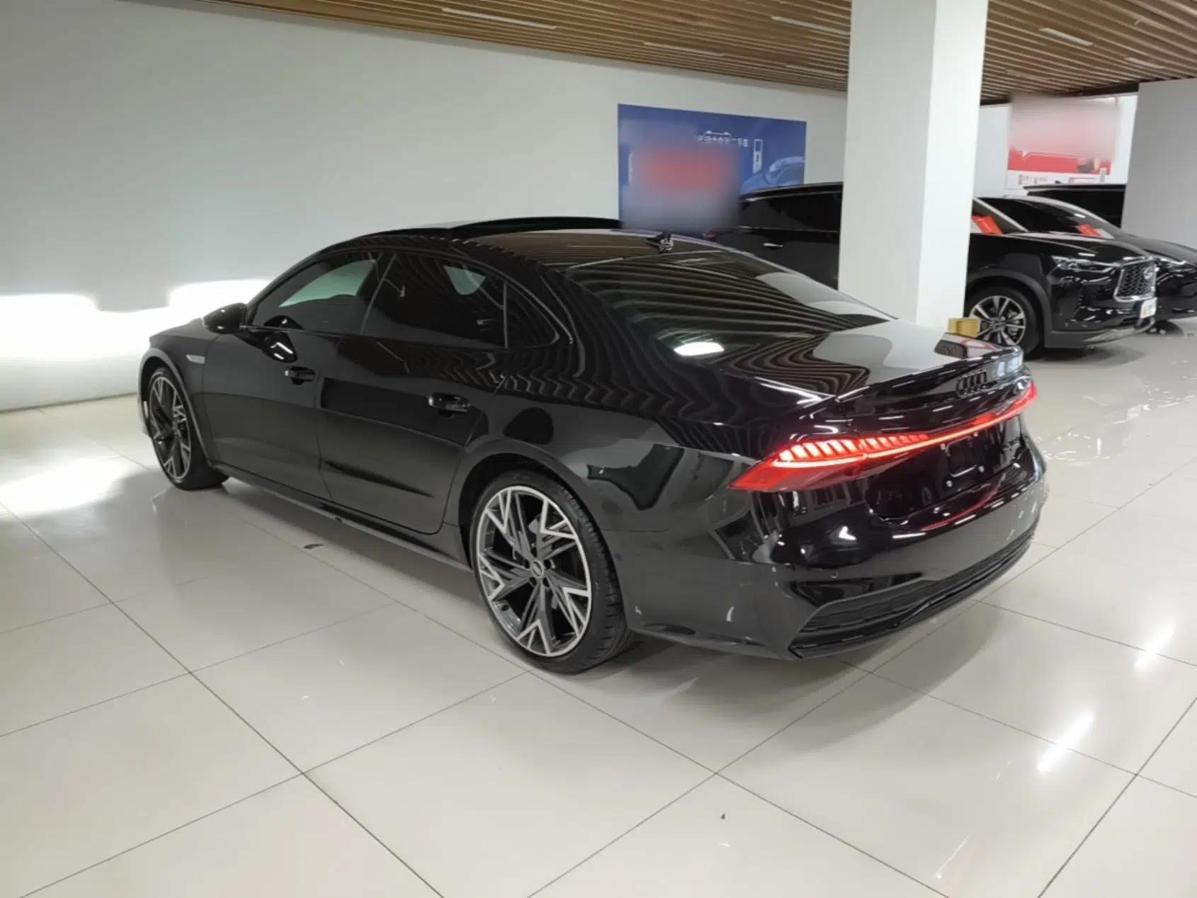 Audi A7L 2024 45 TFSI quattro S-line Black Warrior Edition — миниатюра 4