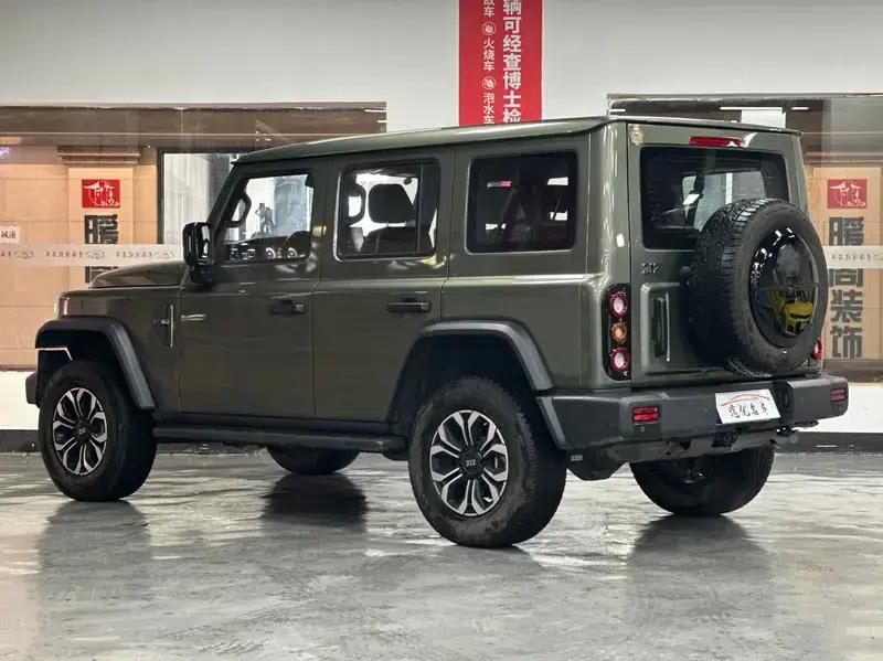 212 T01 2024 Explorer 2.0T — миниатюра 4