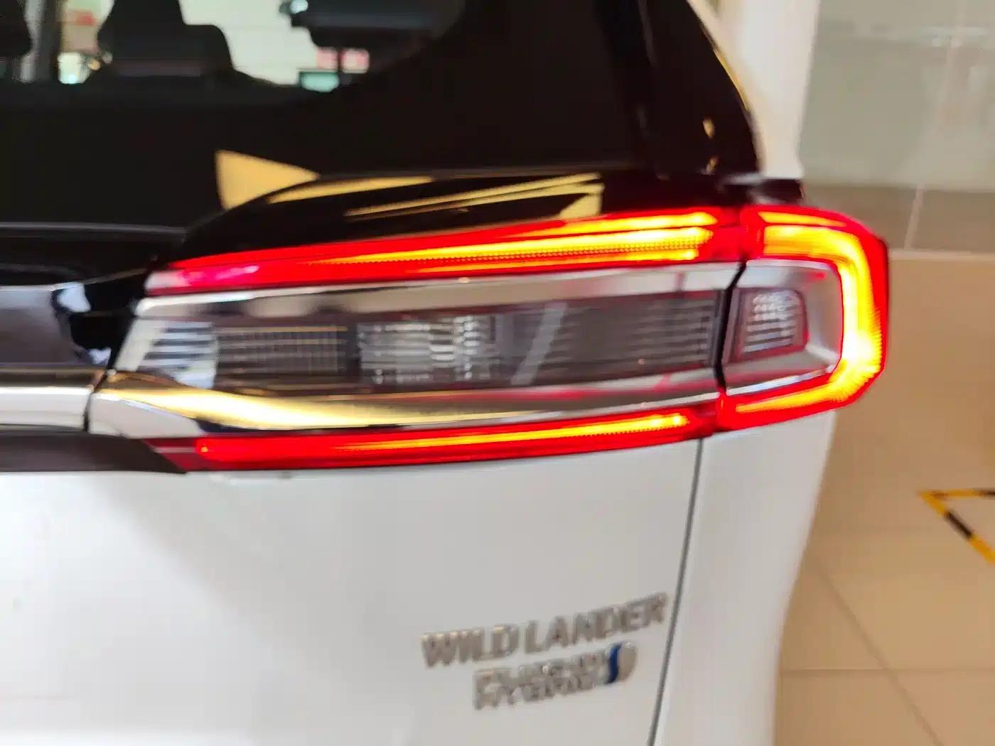 Highlander New Energy 2021 High-Performance Edition 2.5L Two-Wheel Drive Sport Edition — миниатюра 33