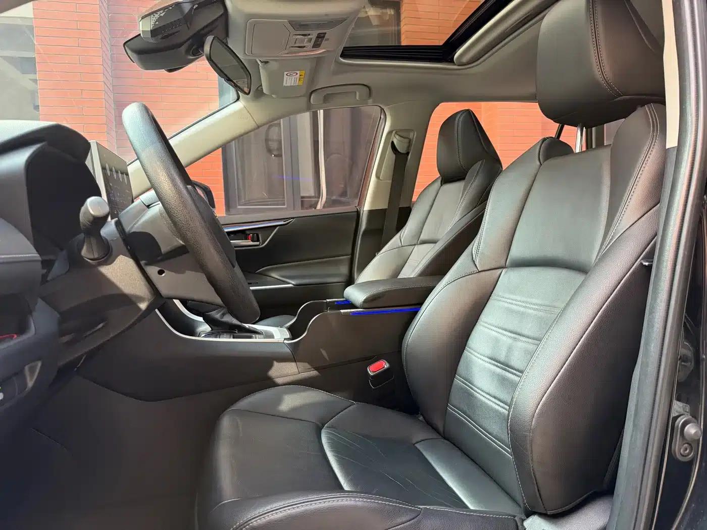Highlander 2020 Hybrid 2.5L E-CVT 2WD Luxury Edition — миниатюра 18