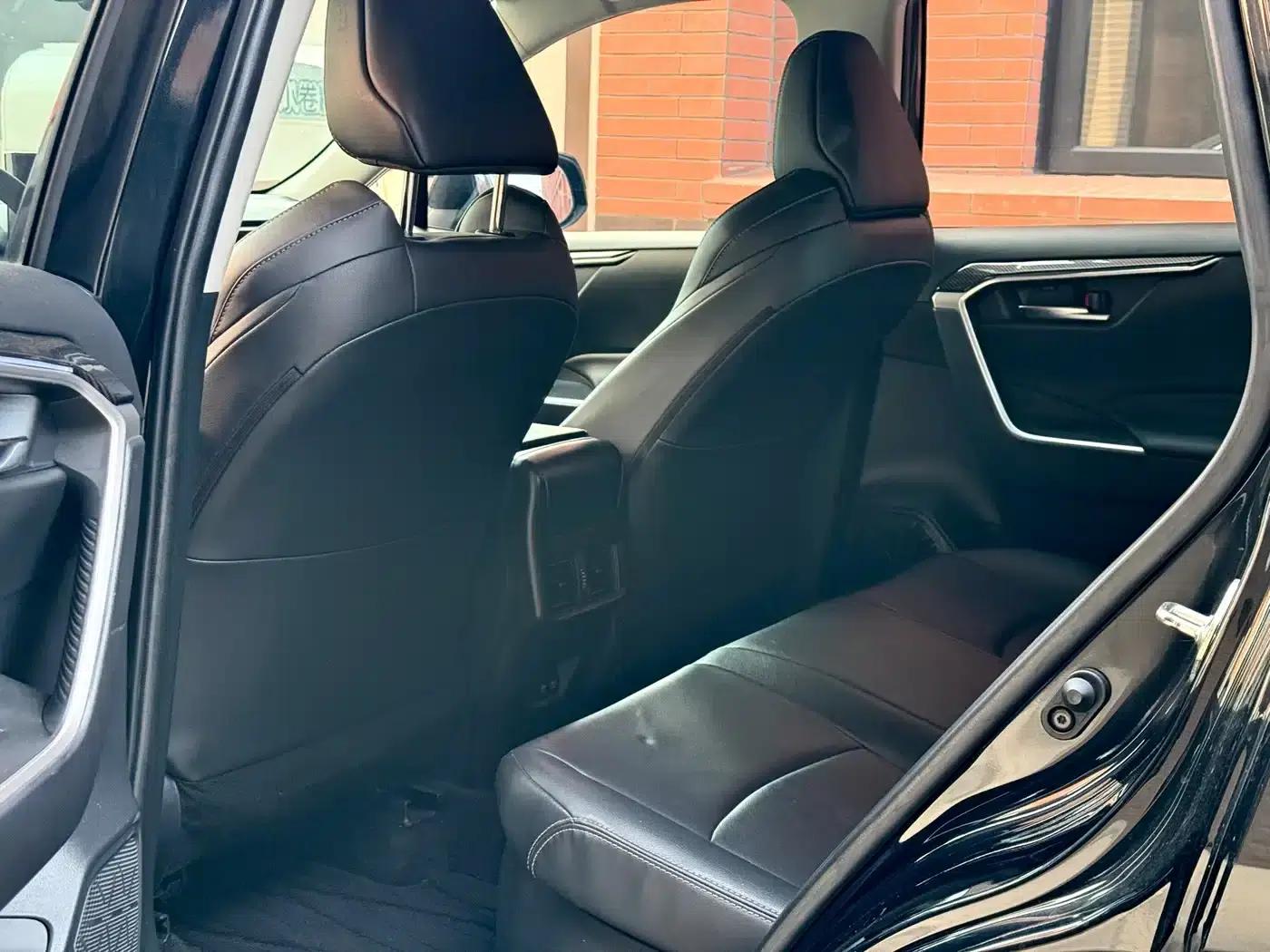 Highlander 2020 Hybrid 2.5L E-CVT 2WD Luxury Edition — миниатюра 9