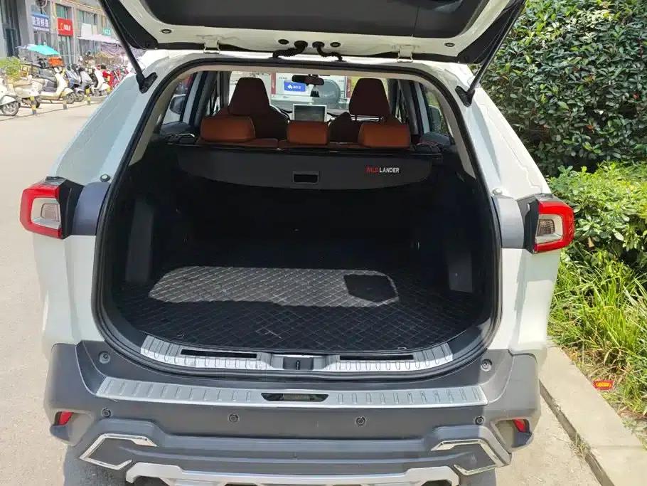 2022 Toyota RAV4 2.0L CVT 2WD Leading Edition — миниатюра 4