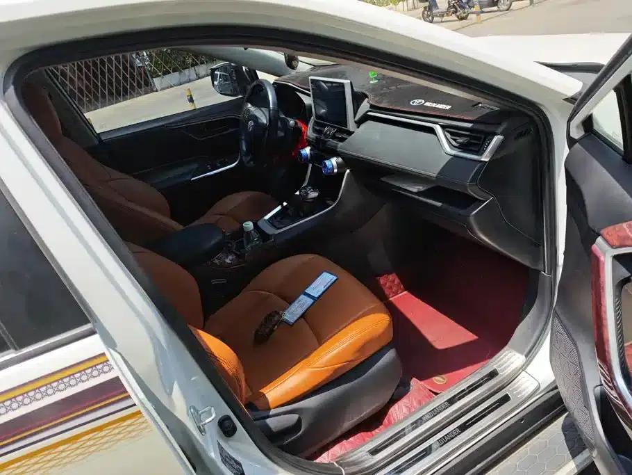 2022 Toyota RAV4 2.0L CVT 2WD Leading Edition — миниатюра 8