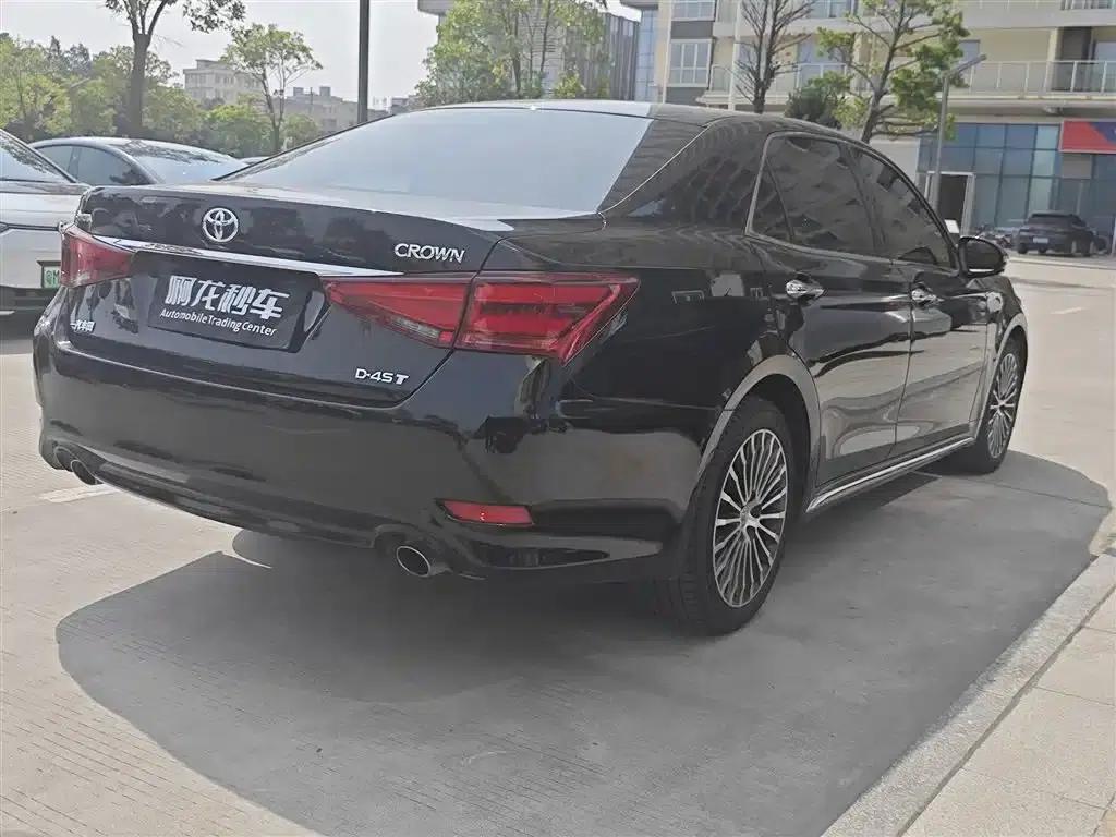 Crown 2018 2.0T Elite Edition — миниатюра 9