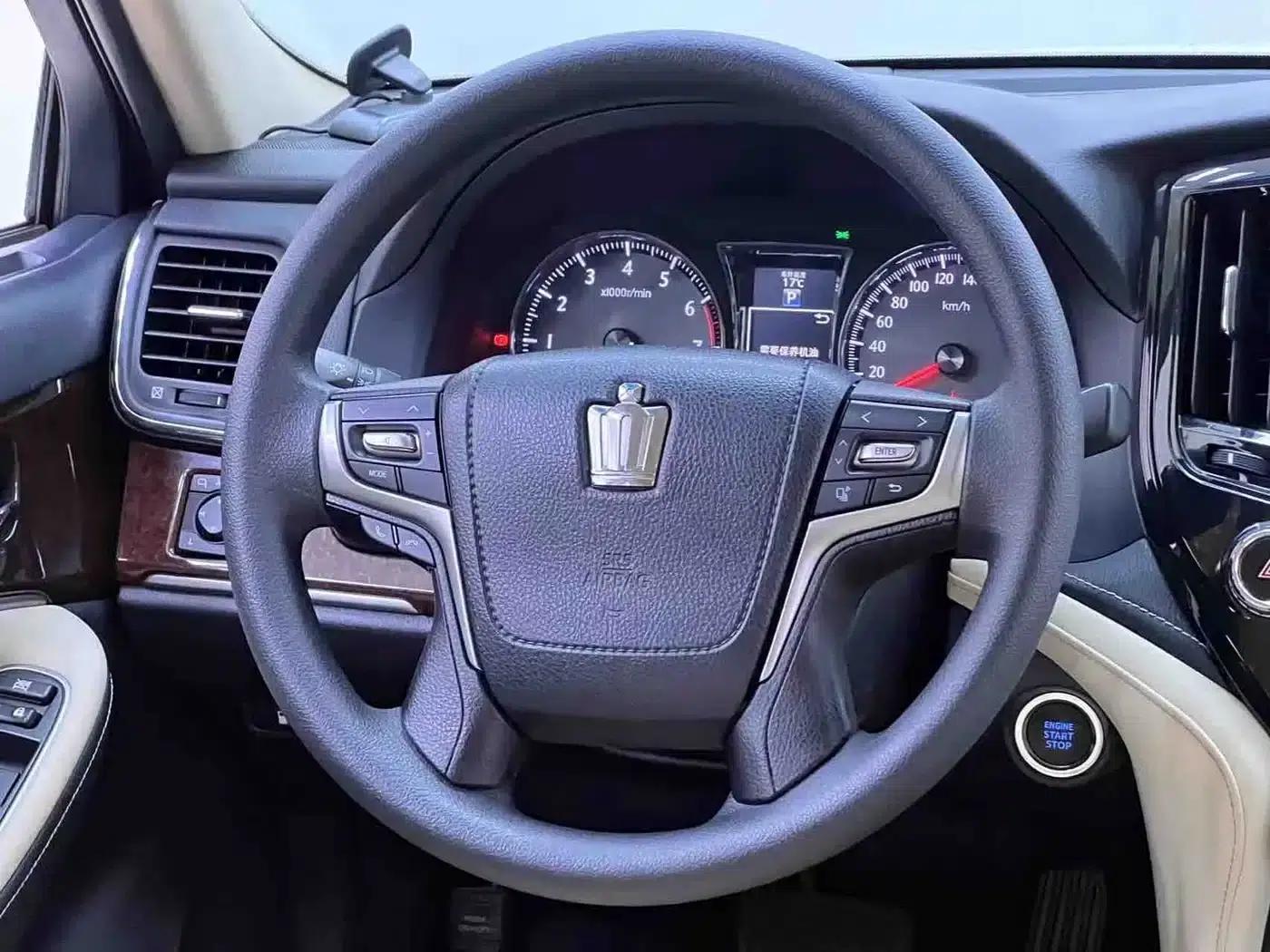 Crown 2018 2.0T Pioneer Edition — миниатюра 21