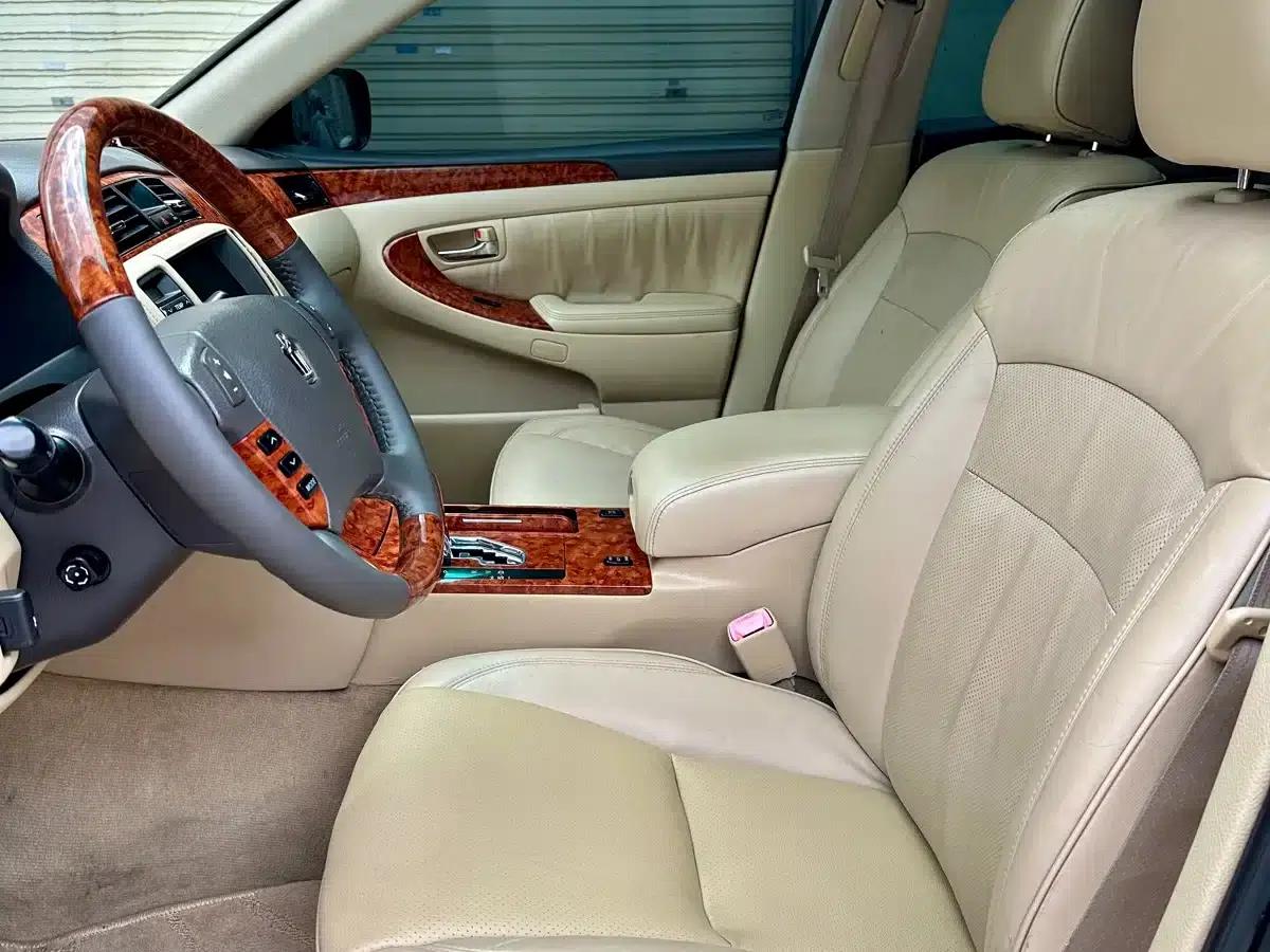 Crown 2007 3.0L Royal Leather Edition — миниатюра 8