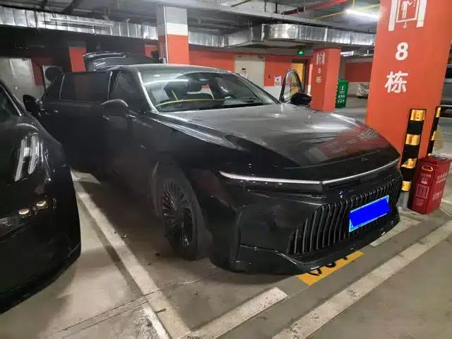 2024 Crown Imported Model 2.5L Supreme Edition