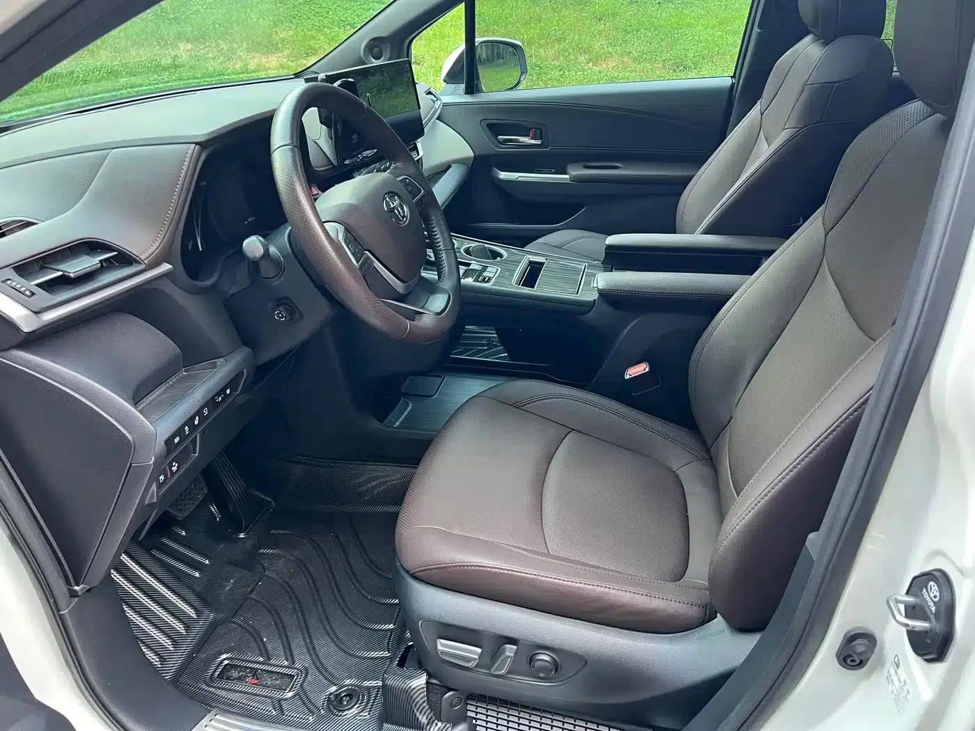 2023 Grevia 2.5L Hybrid Flagship VIP Edition — миниатюра 7