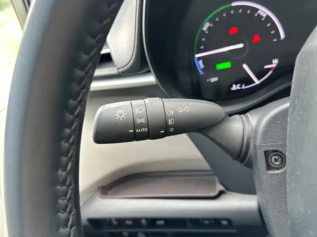 2023 Grevia 2.5L Hybrid Luxury Edition — миниатюра 24