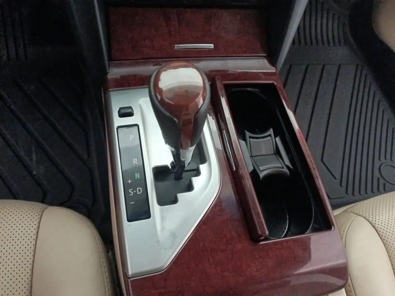 Toyota Camry 2012 2.5G Luxury Edition — миниатюра 14