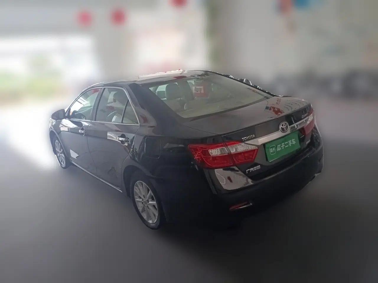 Toyota Camry 2012 2.5G Luxury Edition — миниатюра 4