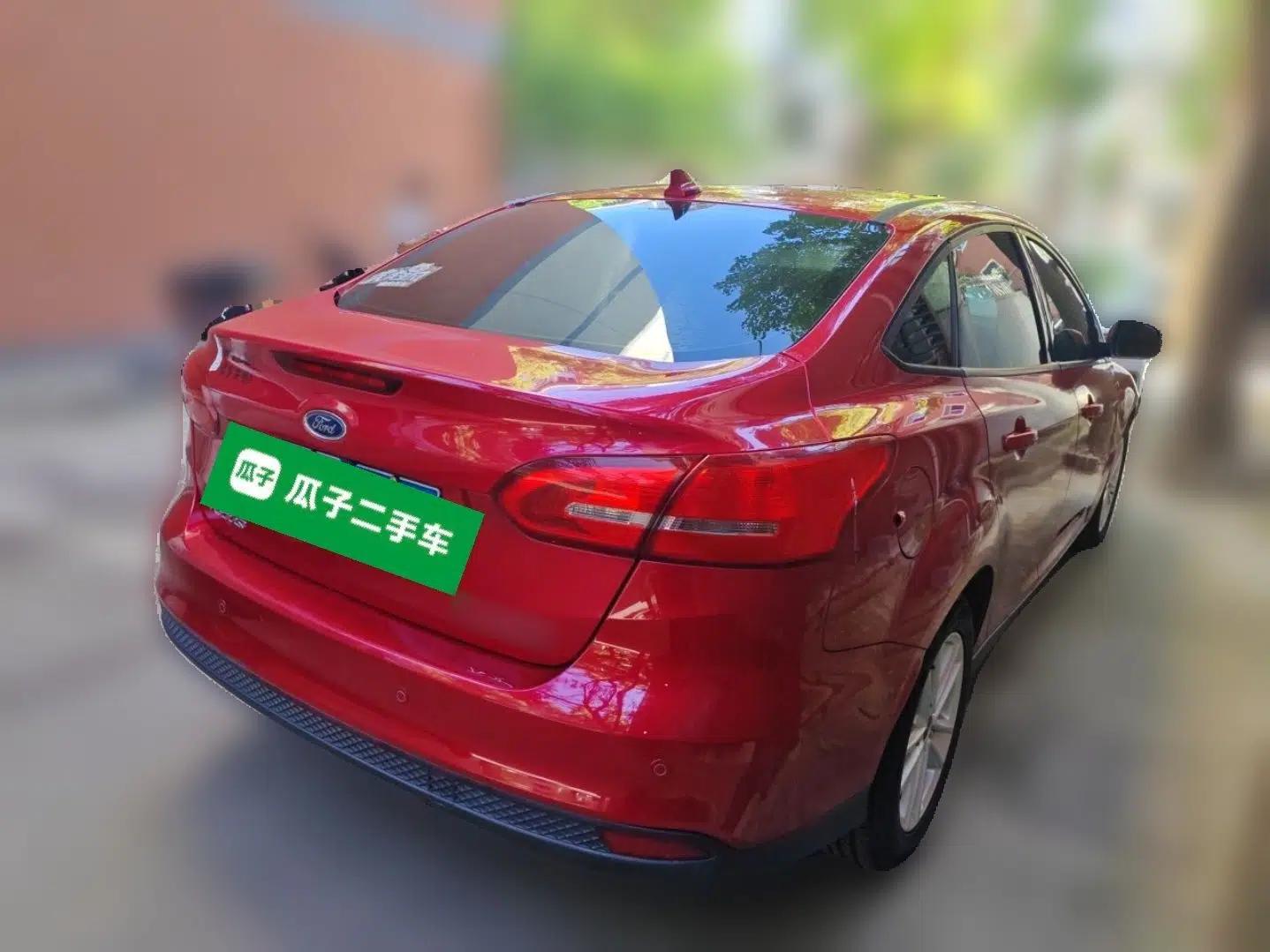 Ford Focus 2017 Sedan 1.6L Automatic Fashion Edition Smart Drive Version — миниатюра 6