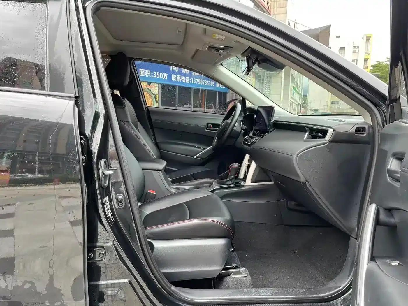 2022 Toyota Corolla Sharp 2.0L Luxury Edition — миниатюра 5