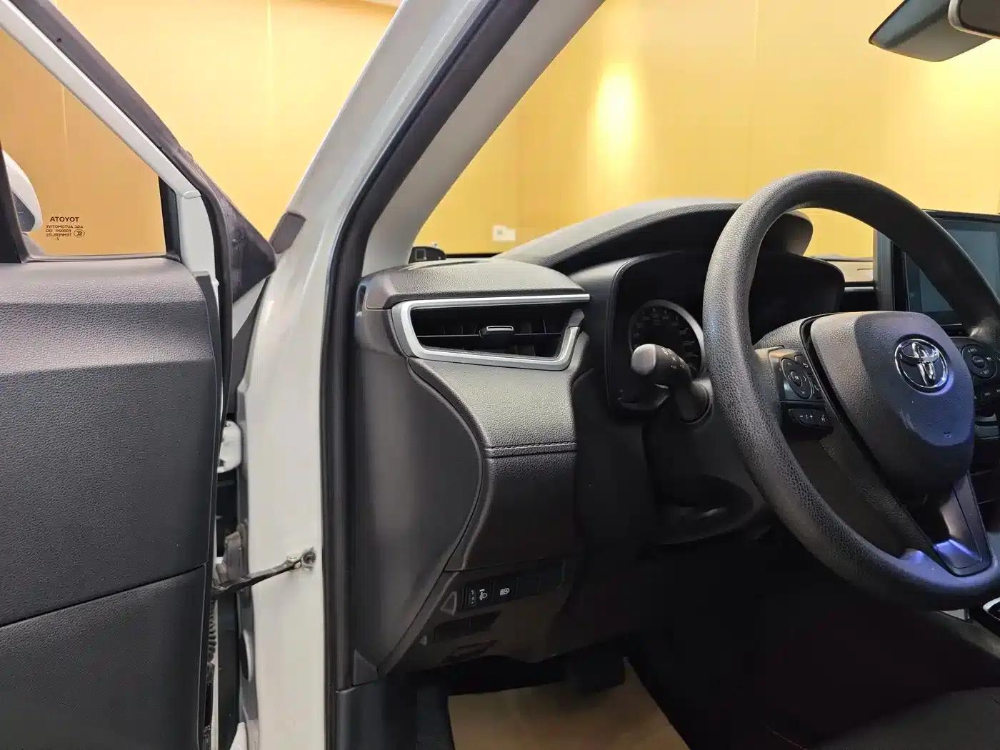 2022 Toyota Corolla Sharp 2.0L Pioneer Edition — миниатюра 11