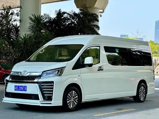 2022 HIACE 3.5L Automatic