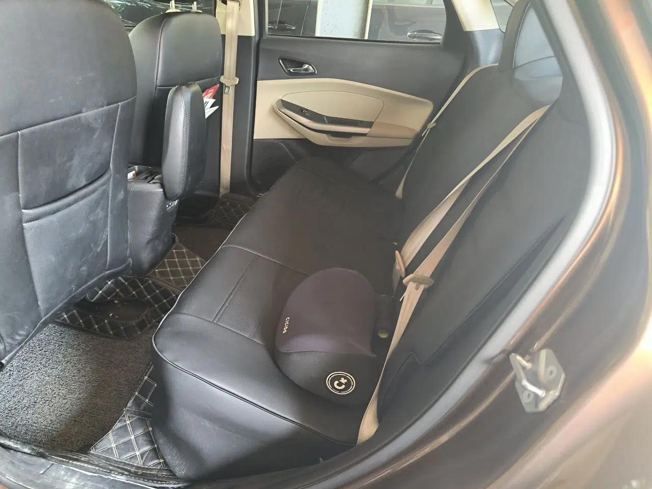 Ford Escort 2015 1.5L Automatic Comfort Edition — миниатюра 17