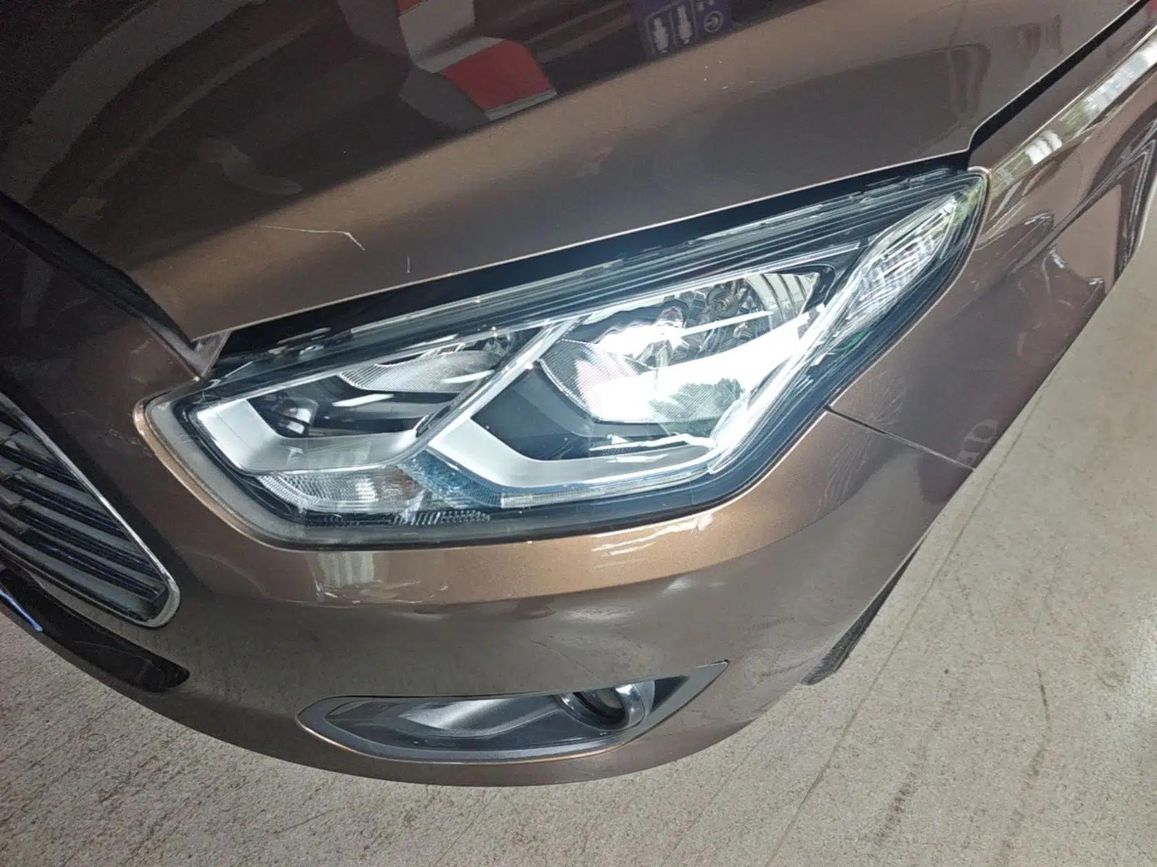 Ford Escort 2017 Happiness Edition 1.5L Automatic Fashion Version — миниатюра 8