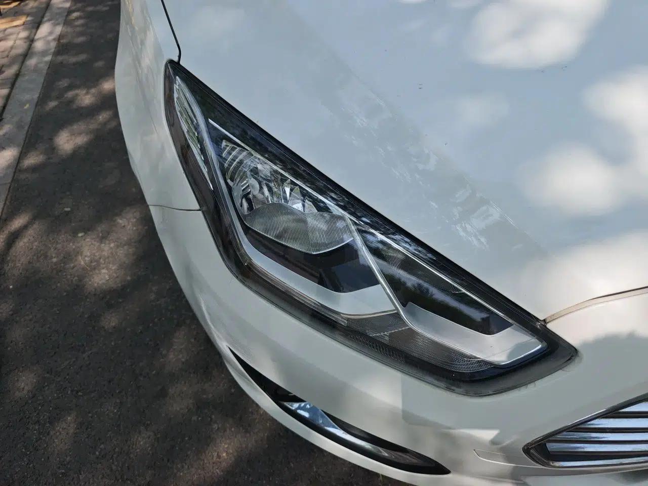 Ford Escort 2017 Happiness Edition 1.5L Automatic Fashion Version — миниатюра 7
