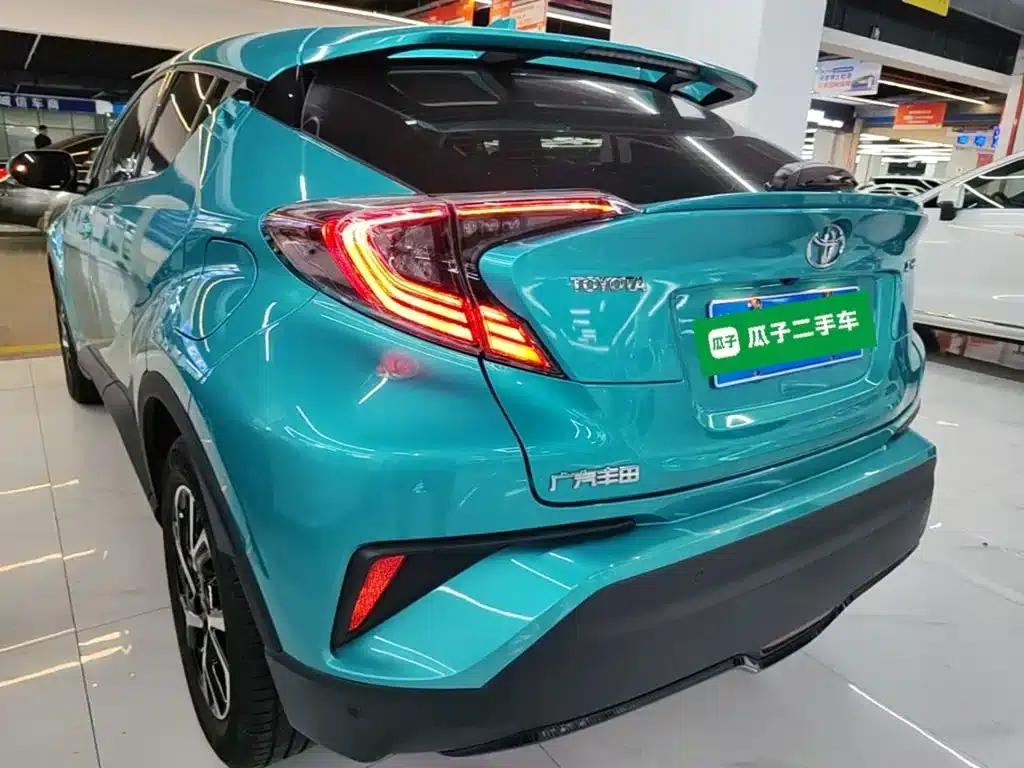 Toyota C-HR 2020 2.0L Luxury Edition — миниатюра 5