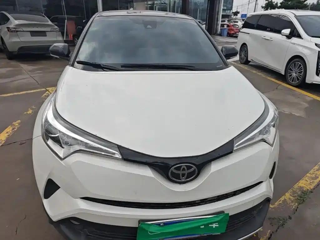 2018 Toyota IZOA 2.0L Elegance Edition (National V Emission Standard) — миниатюра 3