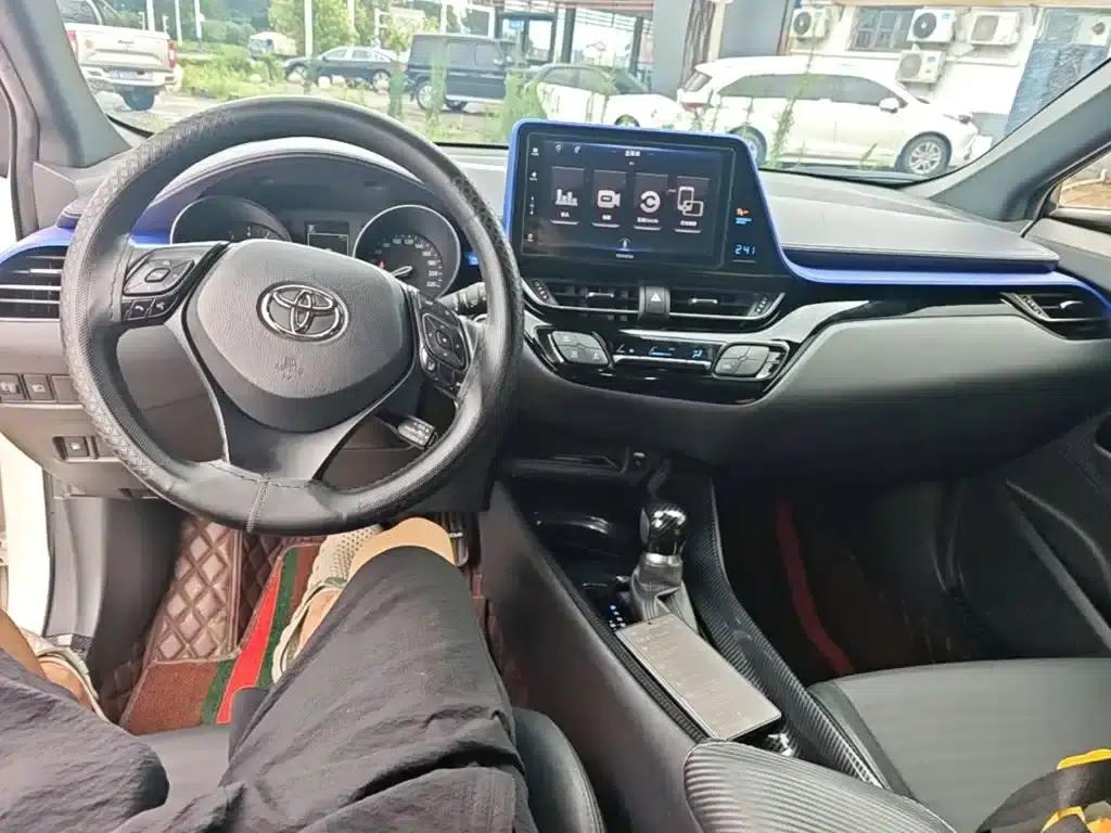 2018 Toyota IZOA 2.0L Elegance Edition (National V Emission Standard) — миниатюра 10