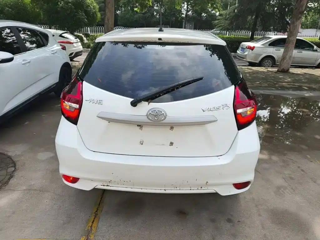 Vios FS 2021 1.5L CVT Sport Edition — миниатюра 6