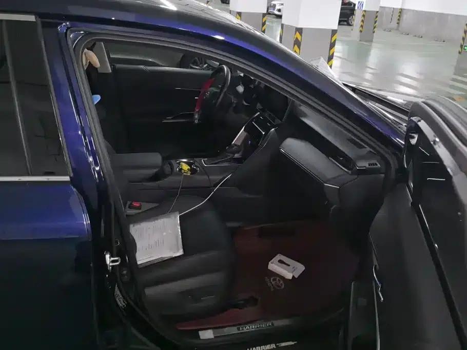 HARRIER 2022 Hybrid 2.5L CVT 4WD Premium Edition — миниатюра 8