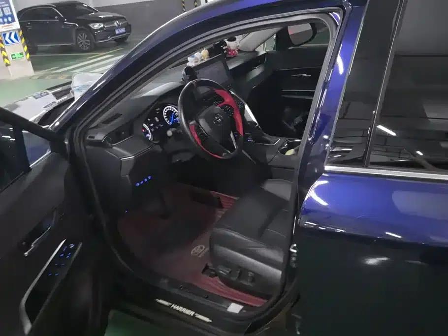 HARRIER 2022 Hybrid 2.5L CVT 4WD Premium Edition — миниатюра 9