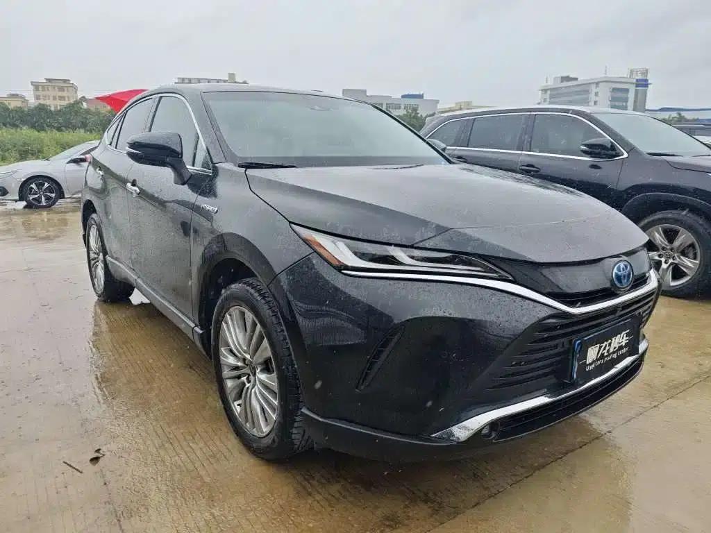 HARRIER 2023 Hybrid 2.5L CVT 4WD Premium Edition — миниатюра 6