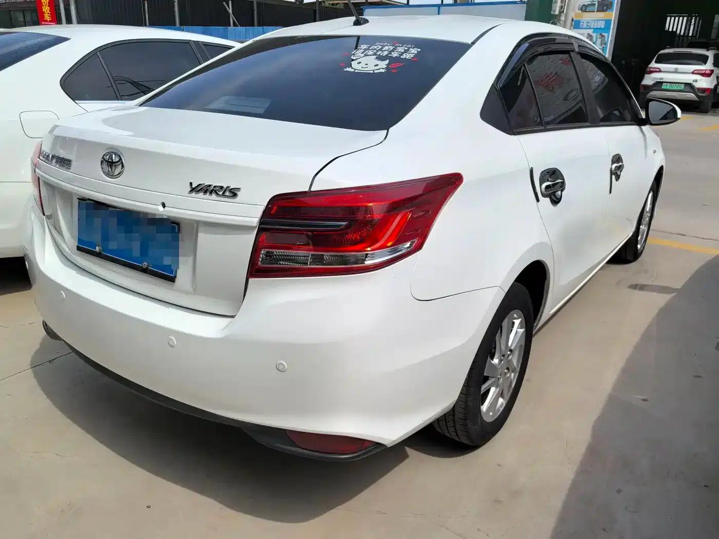 YARiS L 2020 1.5L CVT Leading Edition — миниатюра 6
