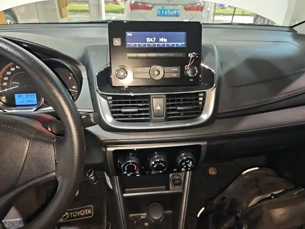 YARiS L 2021 1.5L CVT Leading Edition — миниатюра 13