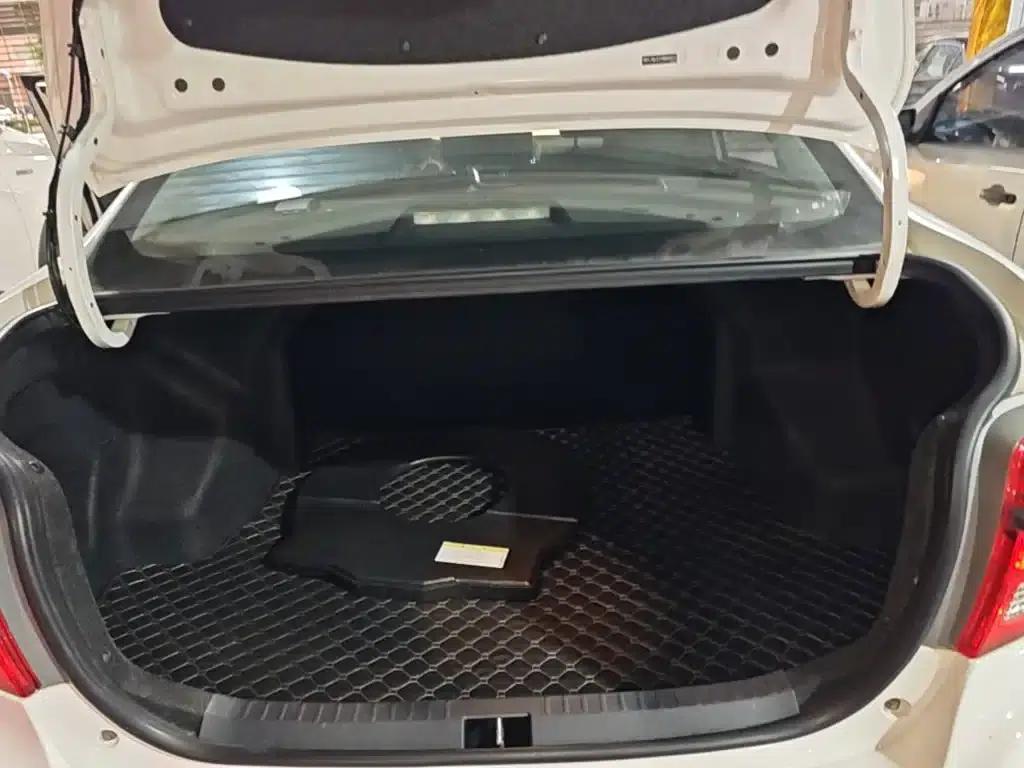 YARiS L 2021 1.5L CVT Leading Edition — миниатюра 19