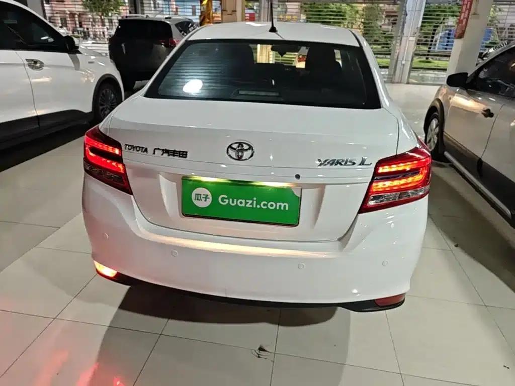 YARiS L 2021 1.5L CVT Leading Edition — миниатюра 6