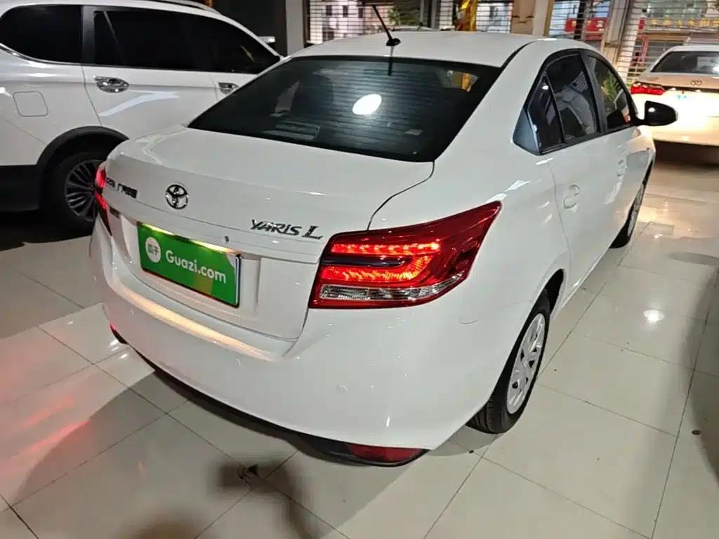 YARiS L 2021 1.5L CVT Leading Edition — миниатюра 7