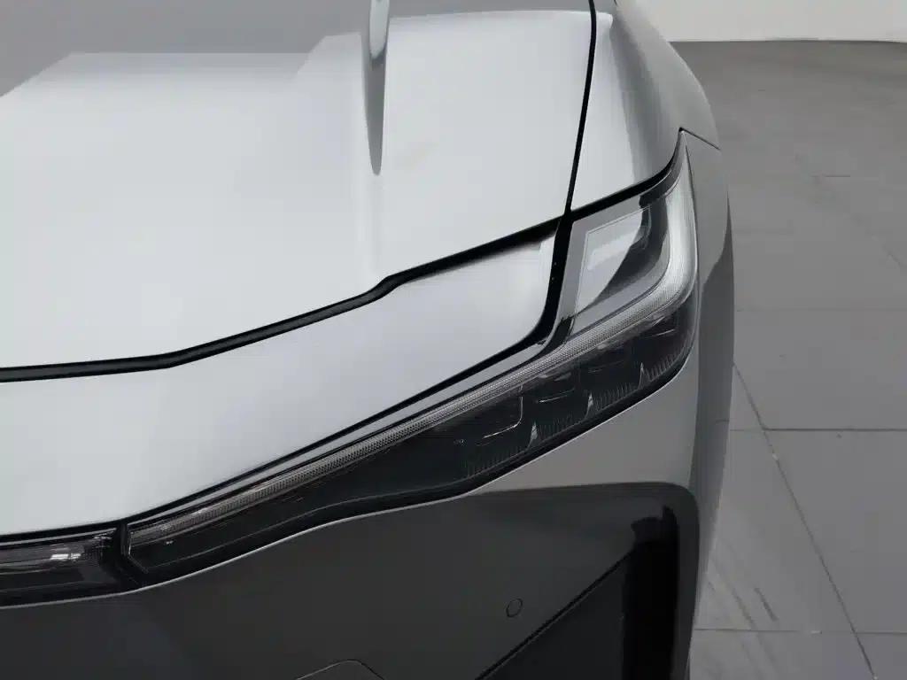 Toyota bZ3 2023 model, 616km long range PRO — миниатюра 7