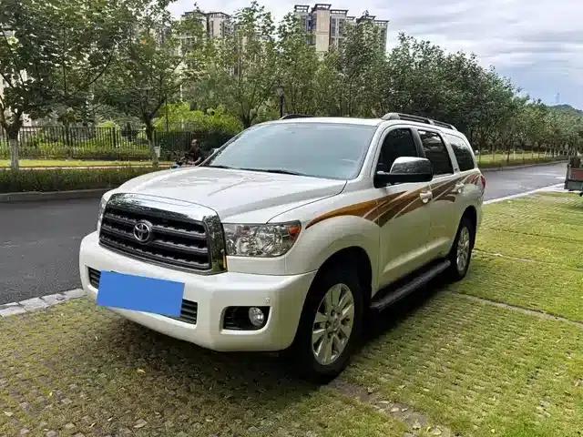 Sequoia 2010 5.7 Platinum Edition