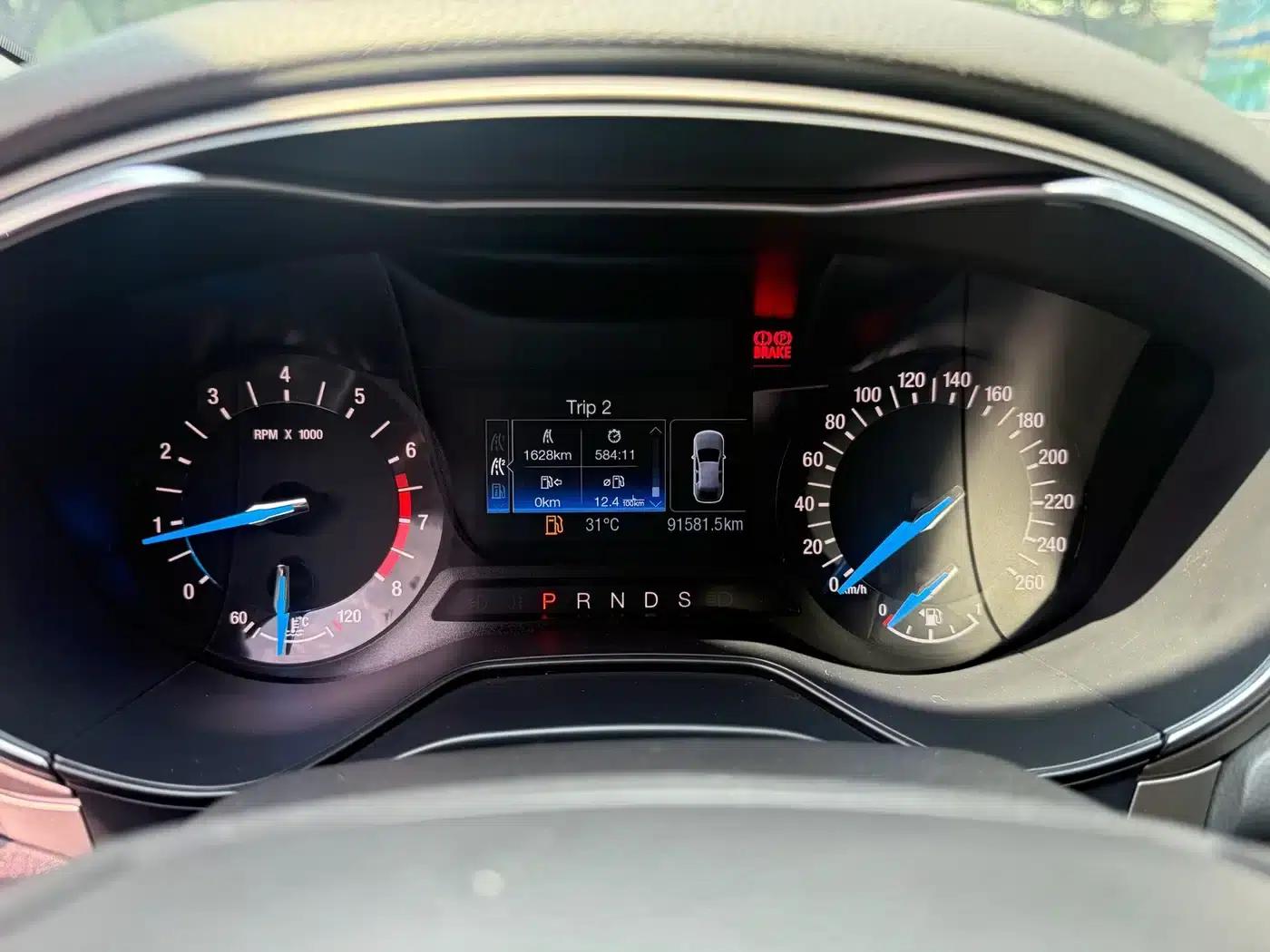 2013 Ford Mondeo 2.0L GTDi200 Fashion Edition — миниатюра 11