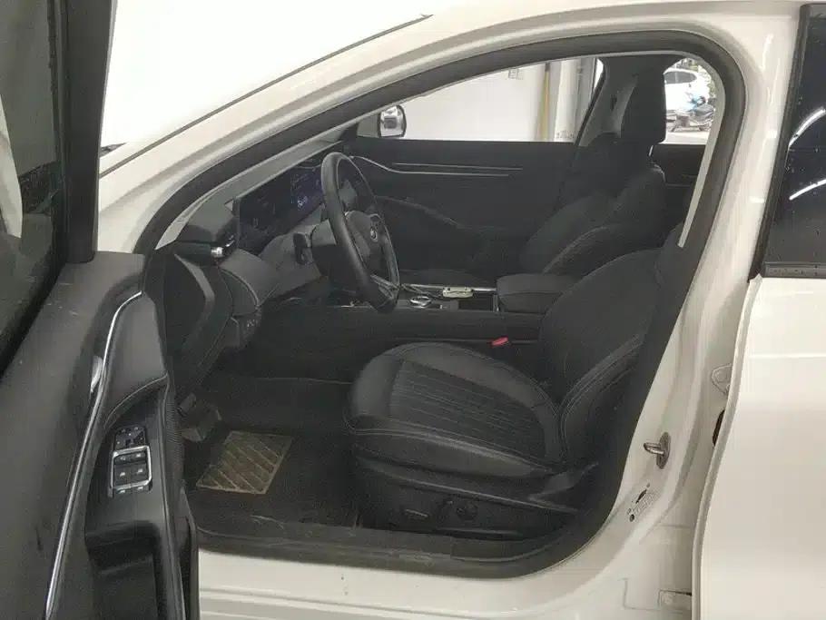 2025 Ford Mondeo 1.5T EcoBoost Luxury — миниатюра 9