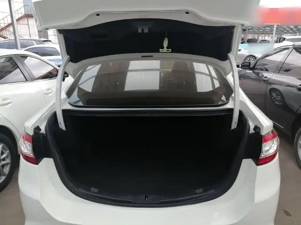 2013 Ford Mondeo 1.5L GTDi180 Fashion Edition — миниатюра 19